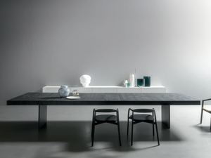 HONG KONG - Rectangular cedarwood dining table - Table by MODULNOVA