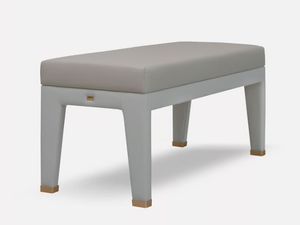 CUBÉ - Upholstered leather footstool - Pouf by MORADA