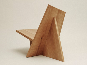 CROOKED - Wooden easy chair - Armchair by MOVIMENTO