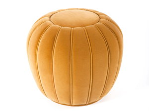 MELLOW - Upholstered velvet pouf - Pouf by Munna