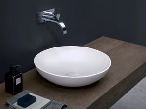 CIOTOLA - Countertop round ceramic washbasin - Washbasin by Nic