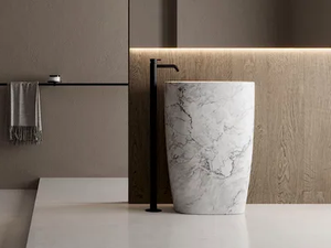 MILK STONE - Freestanding Carrara marble washbasin - Washbasin by Nic