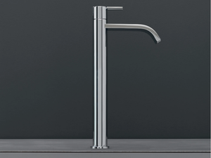 SOLO - Countertop single handle washbasin mixer - Tap by Nic