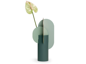 EKSTER CS9 - Metal vase - Styling by NOOM