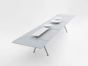 ALTOPIANO - Glazed porcelain stoneware table - Table by Paola Lenti