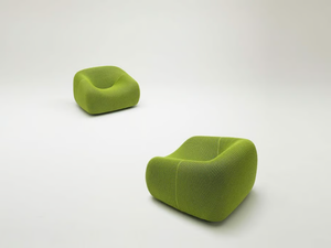 SMILE - Upholstered garden armchair with removable cover - Armchair by Paola Lenti