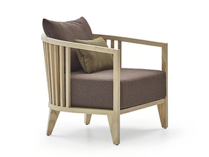 GOBA - Upholstered easy chair with armrests - Armchair by PARLA