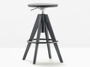 ARKI-STOOL ARKW6 - Swivel oak stool with gas lift - Stool by Pedrali