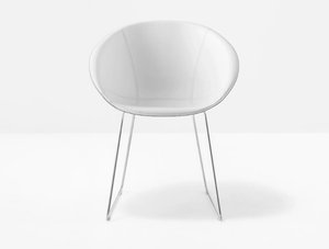 Gliss 930 - Sled base tanned leather chair - Chair by Pedrali