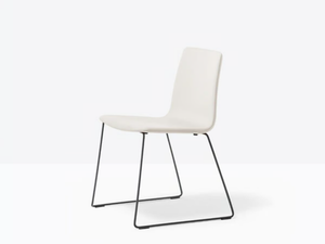 INGA 5689 - Sled base upholstered chair - Chair by Pedrali