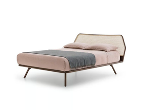 TRAMA - Solid wooden bed with Vienna straw headboard - Bed frame by PIANCA