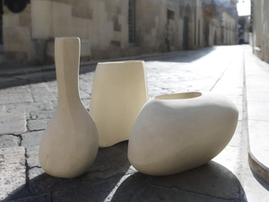 URANO - Lecce stone vase - Styling by PIMAR