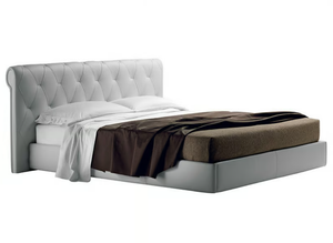 BLUEMOON - Double bed - Armchair by Poltrona Frau