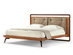 VOLARE DUE - Leather double bed with fabric upholstered headboard - Armchair by Poltrona Frau