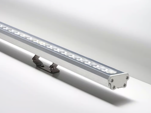 LIRA - Outdoor LED light bar - Lighting accessories by PURALUCE