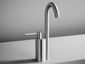 FFQT 21 01T - Hydroprogressive stainless steel washbasin mixer - Tap by Quadrodesign