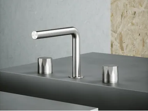HB 15 07V - 3 hole countertop washbasin mixer - Tap by Quadrodesign