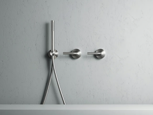 LEVO 14 68 - Shower mixer with hand shower - Shower by Quadrodesign