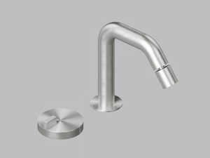 Q. 18 37 - Countertop stainless steel bidet tap - Tap by Quadrodesign