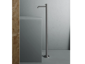 SOURCE 12 05 - Floor standing single handle washbasin mixer - Tap by Quadrodesign