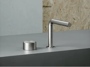 STEREO 16 31 - 2 hole countertop washbasin mixer - Tap by Quadrodesign