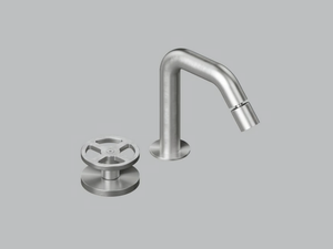 VALVOLA02 20 37 - Stainless steel bidet mixer with swivel spout - Tap by Quadrodesign