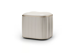 PLISSÈ - Upholstered square leather pouf - Pouf by Reflex