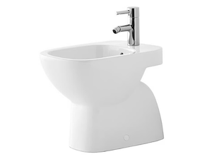 FANTASIA - Floor mounted bidet - Toilet seat by Remail by G.D.L.