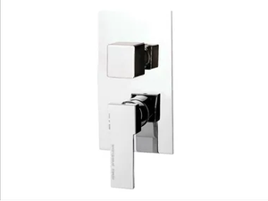 QUBIKA - Chrome-plated single handle shower mixer with diverter - Shower by Remer Rubinetterie