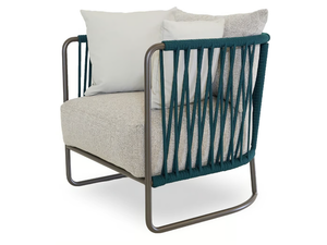 LEVANTE - Sled base garden armchair with armrests - Armchair by Rever
