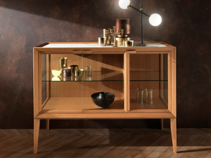 MEDEA - Crystal display cabinet - Cabinet by RIFLESSI