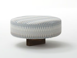 KEY WEST - Round fabric garden pouf - Pouf by Roberti