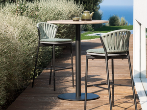 BUTTON - Round teak garden table - Table by RODA