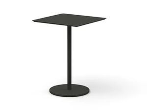 BUTTON - Square powder coated aluminium garden table - Table by RODA