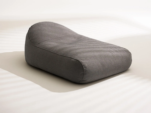 ONDA - Upholstered fabric Garden daybed - Sofa by RODA