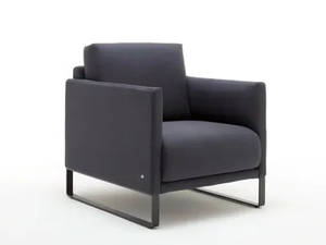 ROLF BENZ 009 CARA - Sled base fabric armchair with armrests - Armchair by Rolf Benz