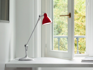LUXY - With swing arm glass and steel table lamp - Table lamp by Rotaliana