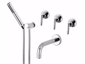 G4 - F7703 - Wall-mounted bathtub tap with hand shower - Tap by Rubinetteria Giulini