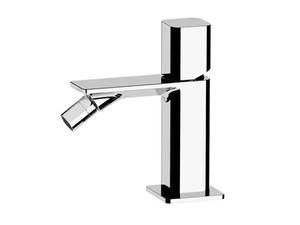 ICON-Q - Single handle countertop bidet mixer without waste - Tap by Rubinetterie Mariani