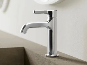 AURELIA - Single handle countertop brass washbasin mixer - Tap by Rubinetterie Treemme