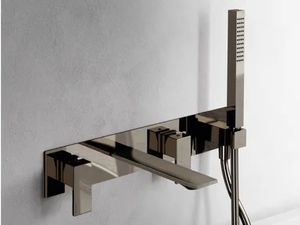 Q30 - Brass bathtub tap / shower tap - Tap by Rubinetterie Treemme
