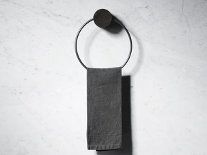 FONTANE BIANCHE - Marble towel ring - Sanitary accessories by Salvatori