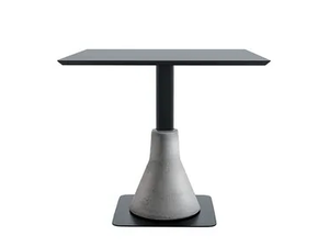BIG FOOT - Square cement dining table - Table by Sedex