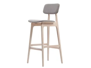 WE - Wooden barstool with footrest - Stool by Sedex