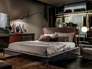 HIO - Wooden double bed with upholstered headboard - Bed frame by Shake