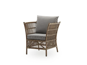 DONATELLO - Rattan chair with armrests - Chair by Sika Design
