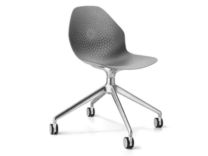 KLERA - Swivel die cast aluminium chair with castors - Chair by SITIA