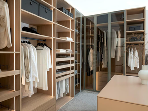 FOKUS 105 - Custom sectional walk-in wardrobe - wardrobe by Sudbrock Möbelhandwerk
