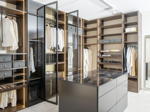 FOKUS 48 - Custom sectional walk-in wardrobe - wardrobe by Sudbrock Möbelhandwerk