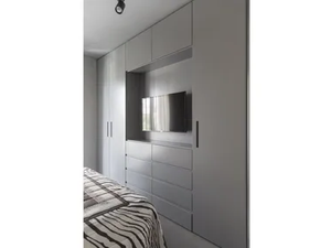 D90 - Wardrobe with drawers with built-in TV - wardrobe by TM Italia Cucine